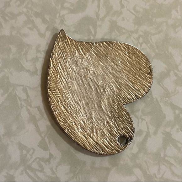 Statement Hammered Heart Pendant #7076 - Picture 4 of 5